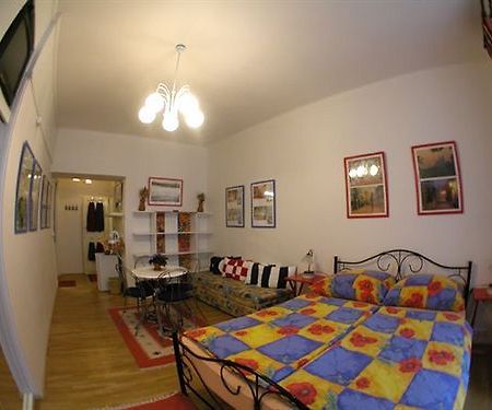 Pragues Rainbow Guest House Exterior foto